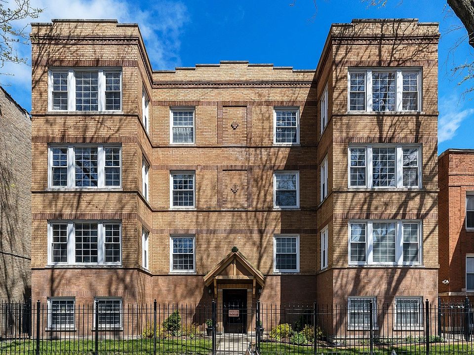1st image of 3222 W Eastwood Ave #2