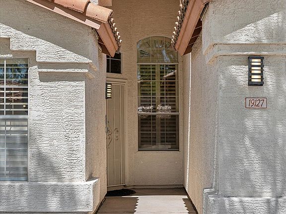 5th image of 19127 N 79TH Drive