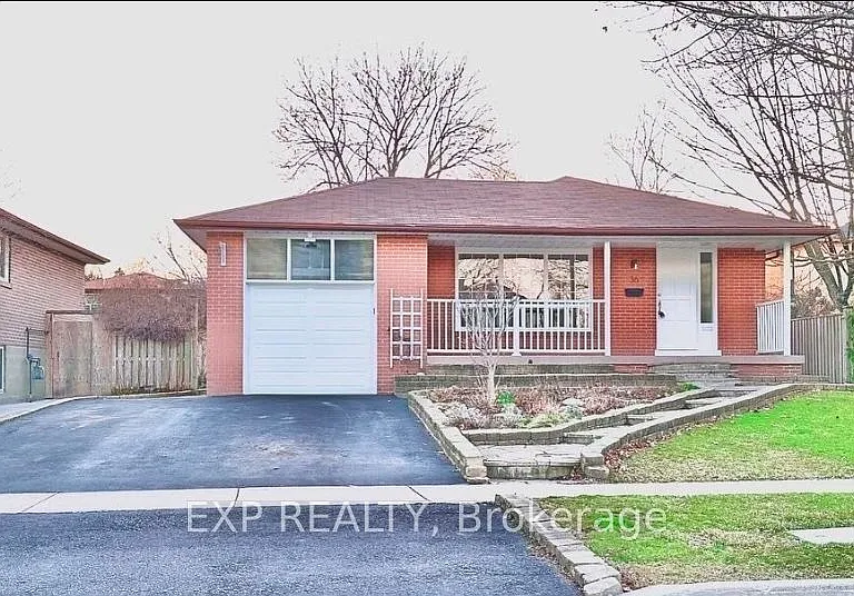 36 Castor Cres #BASEMENT — Photo 1