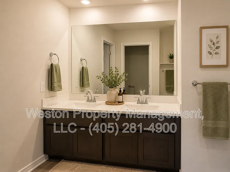 11201 SW 33rd Ter — Photo 12