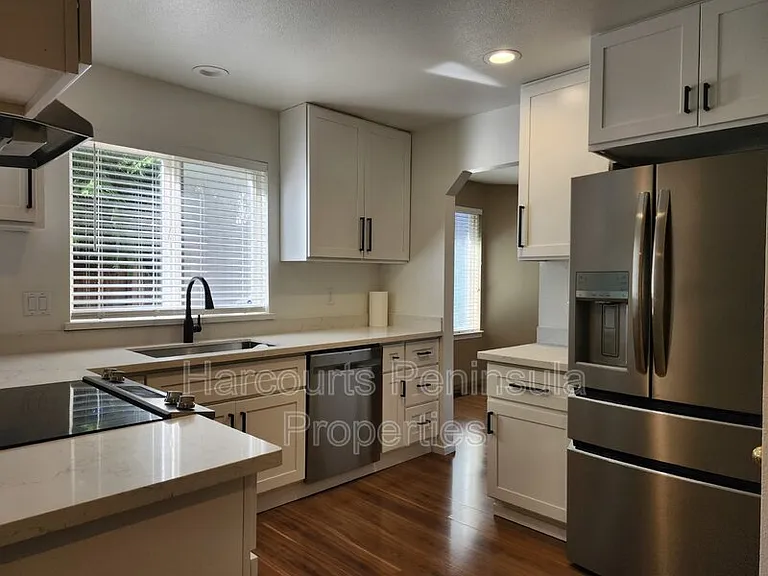 8491 Covina Loop NE — Photo 15