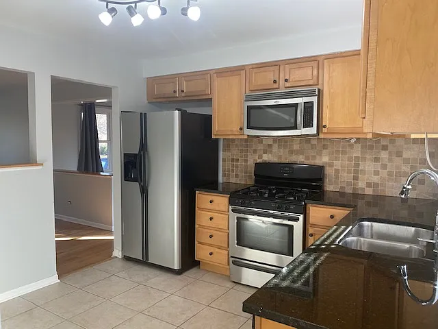 719 McKinley Ave — Photo 7