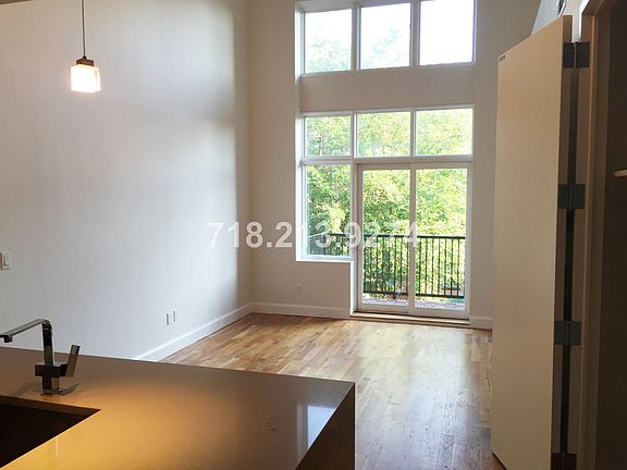 4th image of 88 S 1st St #404B