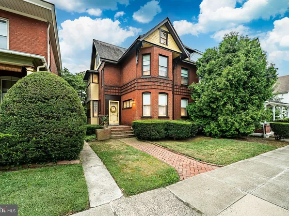 536 E Chestnut St, Coatesville, PA 19320