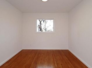 824 Fullerton Ave, Corona, CA 92879