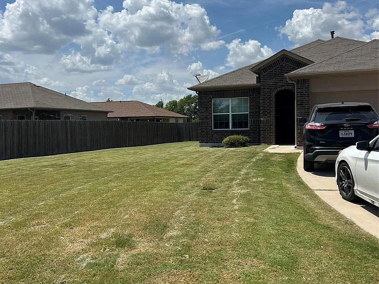 45 Churchill Farms Dr — Photo 1