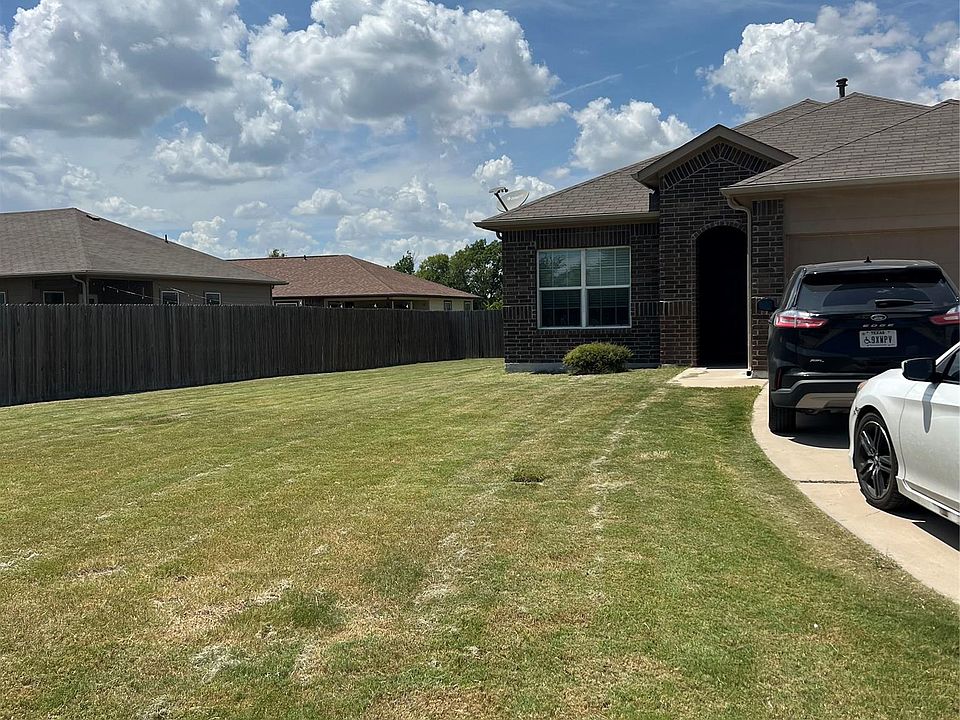 1st image of 45 Churchill Farms Dr