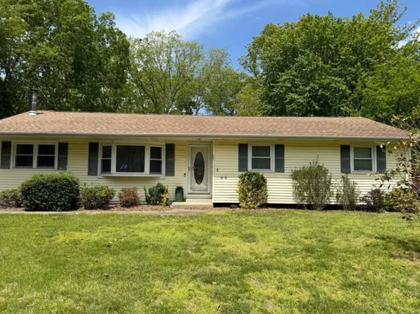 15 Crest Rd, Jackson, NJ 08527