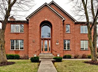 3535 Pleasant St, Northbrook, IL