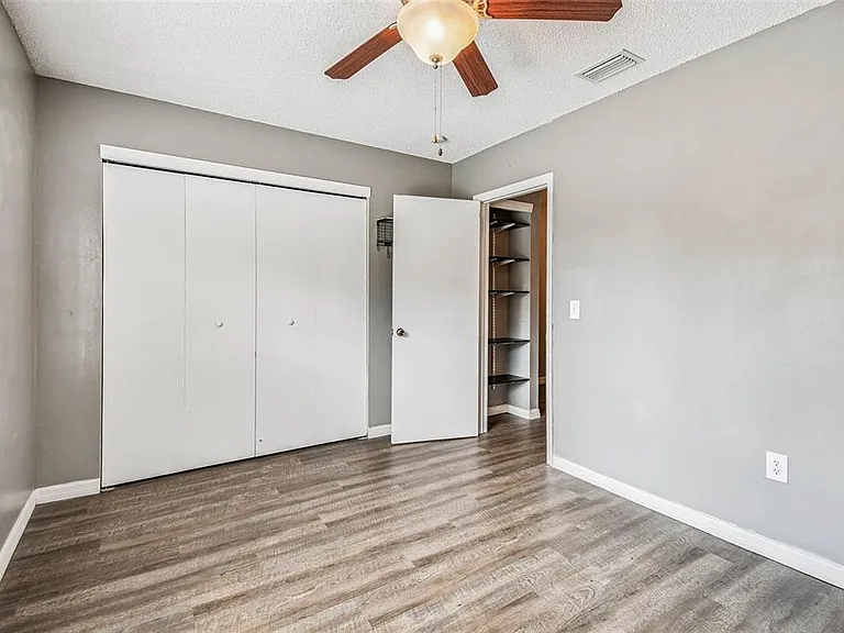 103 Brigadoon Dr — Photo 13