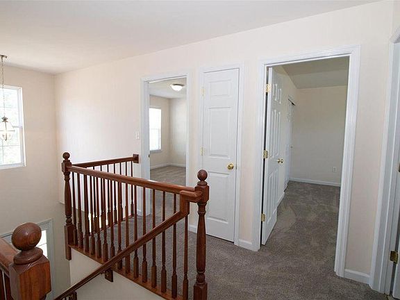Common Area - Upper Level