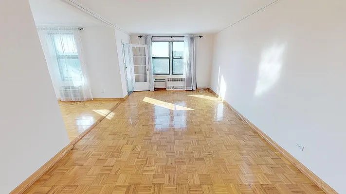 Rented by Metro Garden Realty NYC | media 15