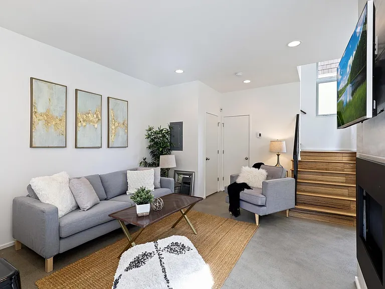 1829 24th Ave #B — Photo 8
