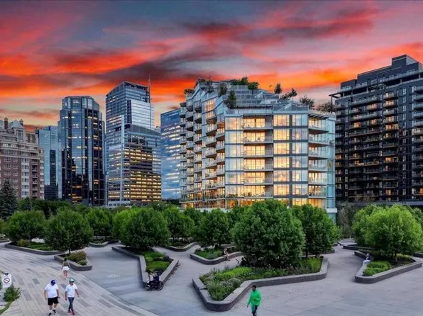 738 E 1st Ave SW #302, Calgary, AB T2P 5G8
