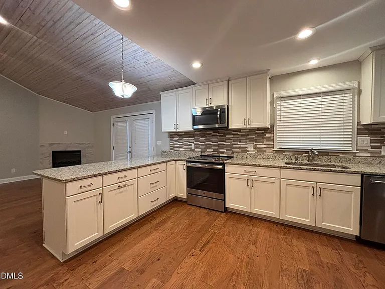 501 Merrie Rd — Photo 34