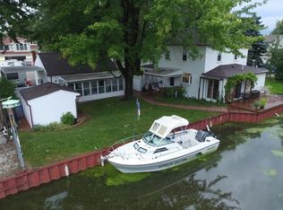 37936 Mallast St, Harrison Township, MI 48045