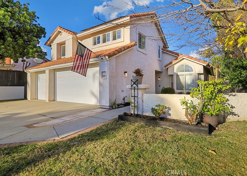 1st image of 24378 Gitano Dr