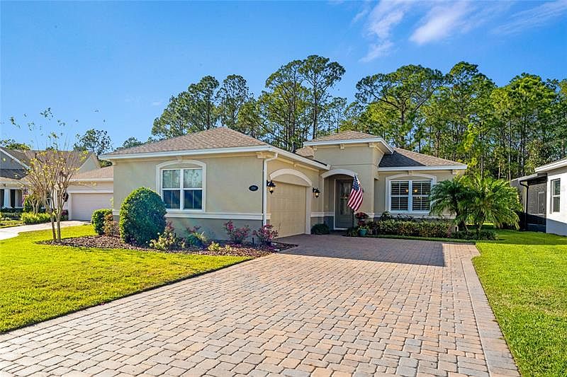 Homes For Sale in Victoria Gardens FL