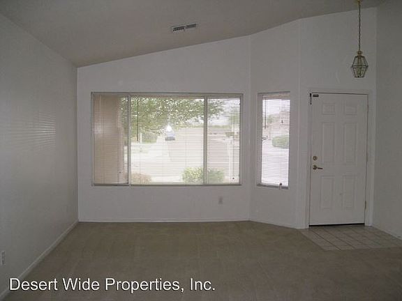 3rd image of 8469 W Ross Ave