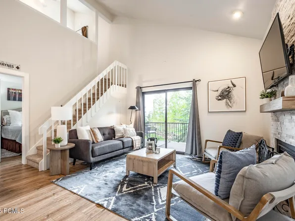 2025 Canyons Resort Dr APT F8, Park City, UT 84098