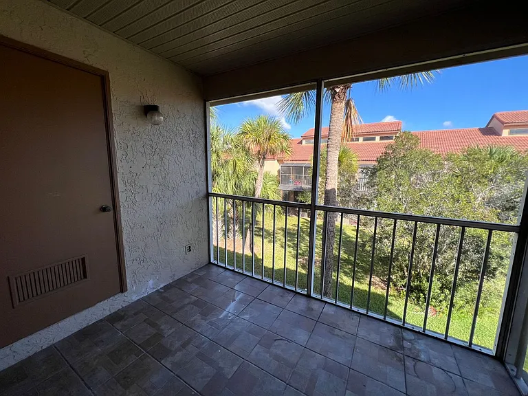 4803 Normandy Pl #201 — Photo 17