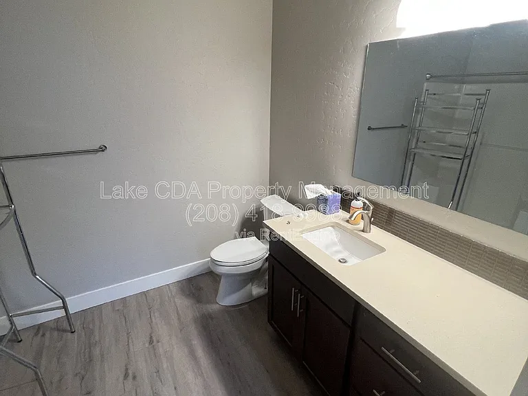 3343 N Rosalia Rd — Photo 11