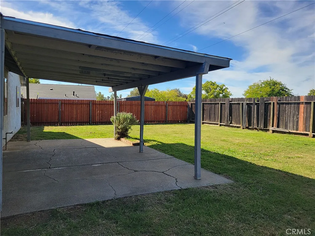 3 bed, 954 sqft, $1,600 — Photo 4