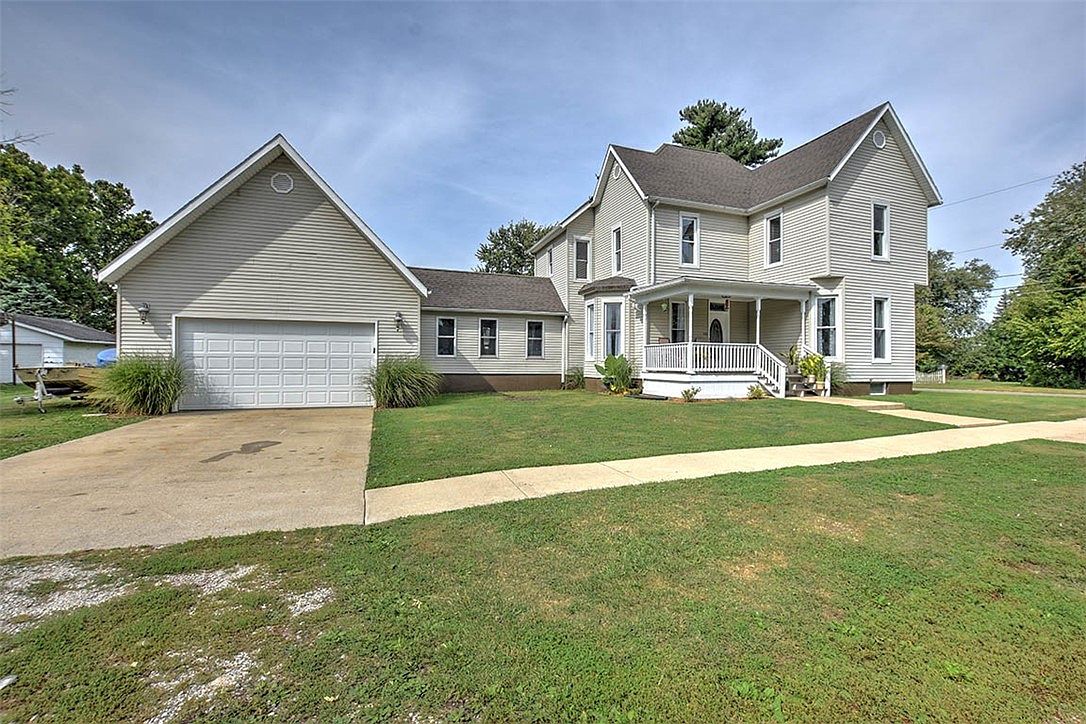 315 N Adams St, Cerro Gordo, IL 61818 Zillow