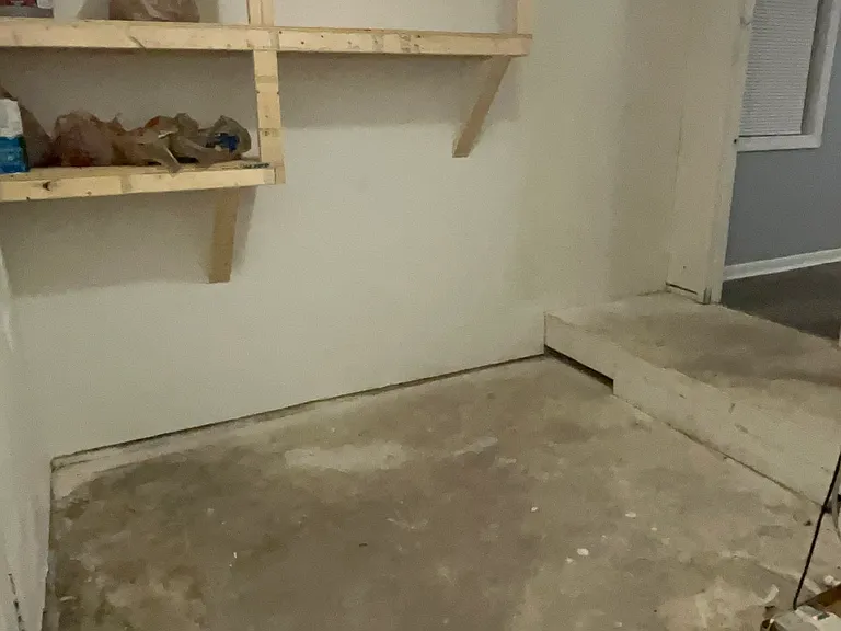 8206 Sussex Dr — Photo 16