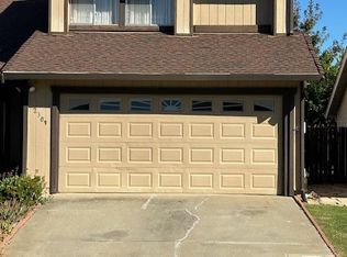 2309 Walnut Grove Way, Rancho Cordova, CA 95670