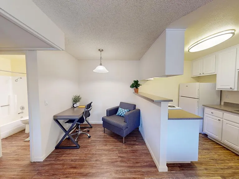 Dining and Kitchen Dining and Kitchen