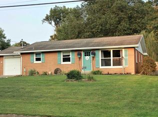 955 Brames Rd, Jasper, IN 47546