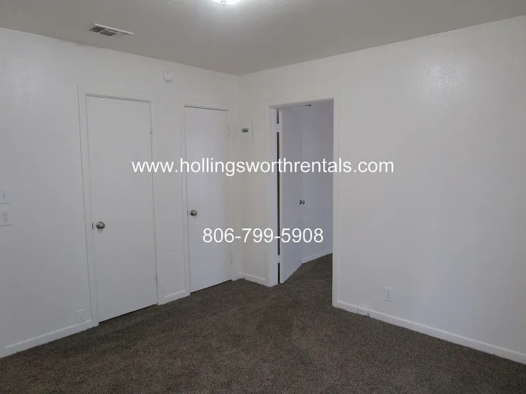 5024 35th St — Photo 7