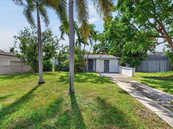 5619 NE 6th Ave, Oakland Park, FL 33334