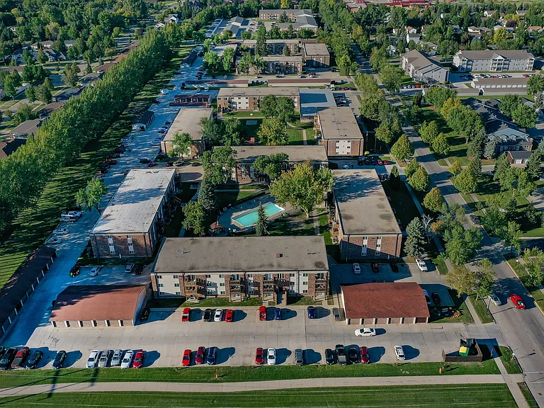 Forest Park Apartments — Photo 49