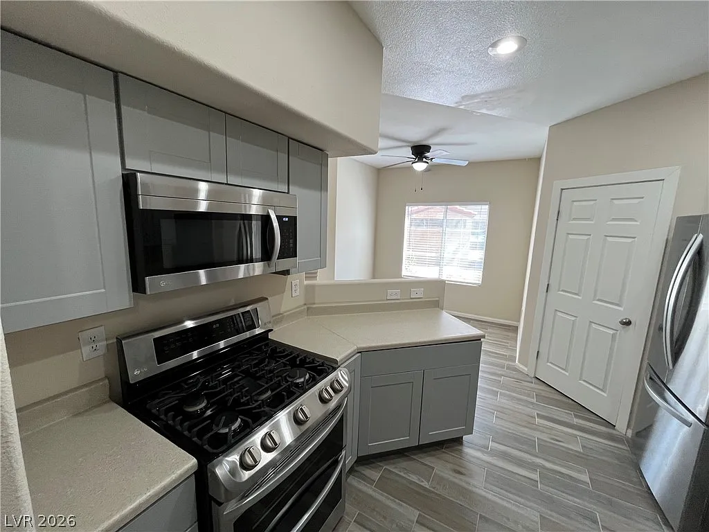 2 bed, 2.0 bath, 1131 sqft, $1,400 — Photo 4