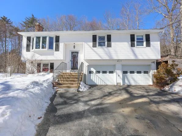 61 Paige Hill Road, Goffstown, NH 03045