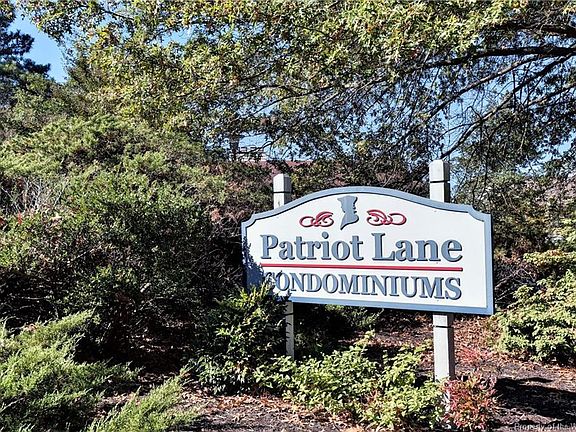 2nd image of 279 Patriot Ln #279D