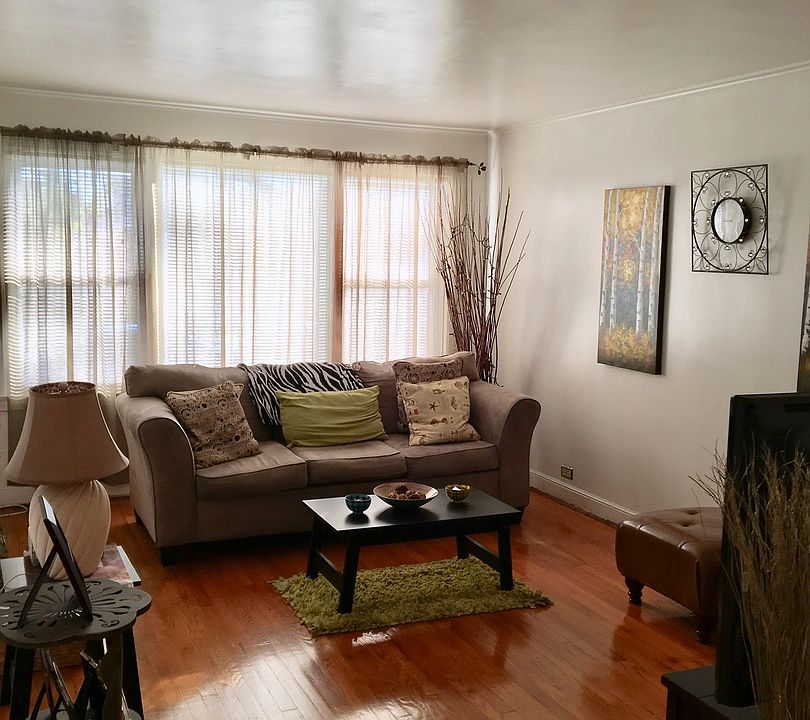 2nd image of 8036 S Talman Ave