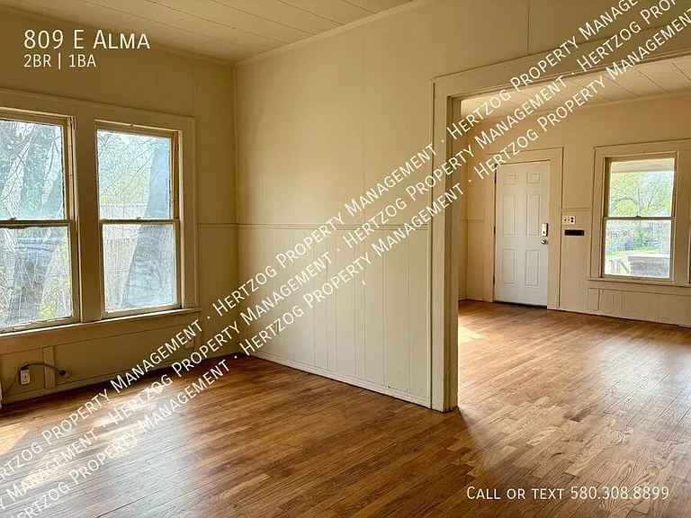 809 E Alma Ave — Photo 9