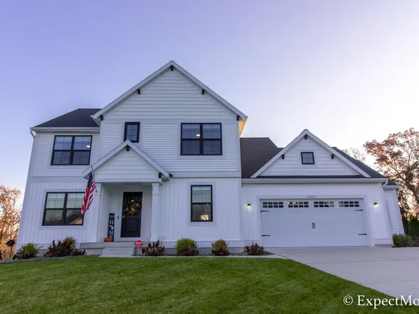 6327 Bentley Dr, Belmont, MI 49306