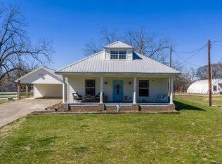117 Starnes St, Winona, TX 75792