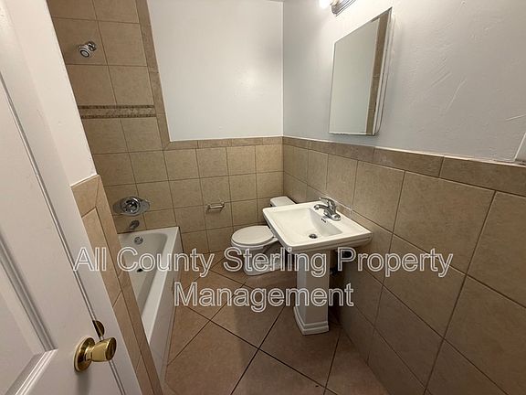 4th image of 123 NW 26th St