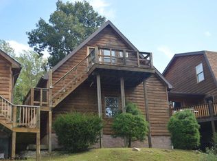 29B Mont Chateau Rd, Morgantown, WV 26508