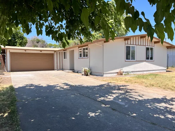 717 E Barrymore St, Stockton, CA 95204