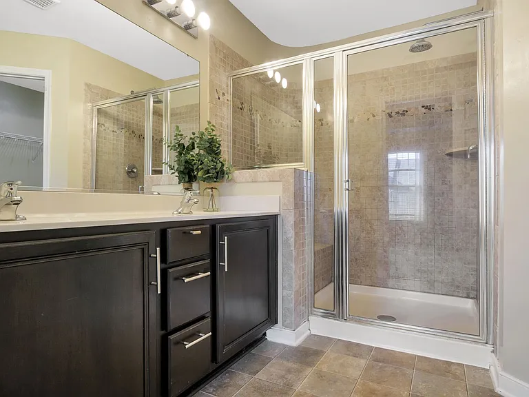 50 Transit Ln — Photo 28