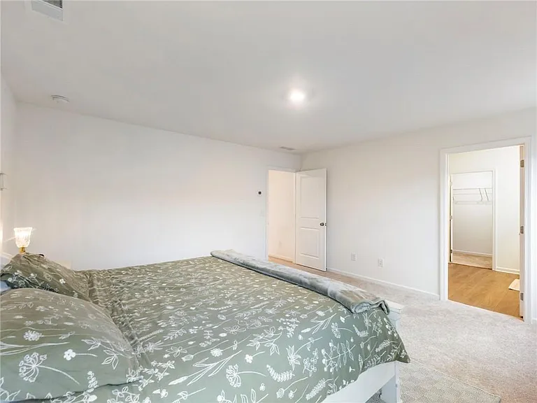 680 Groover St — Photo 23