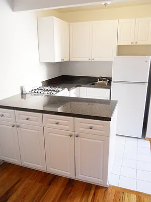 Rented by DSA Realty | media 28