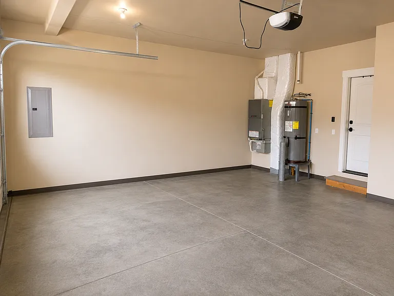 7306 W Chestnut Ave — Photo 11