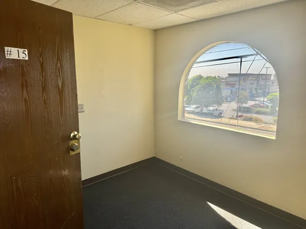 12610 Glenoaks Blvd Suite 15, Sylmar, CA 91342